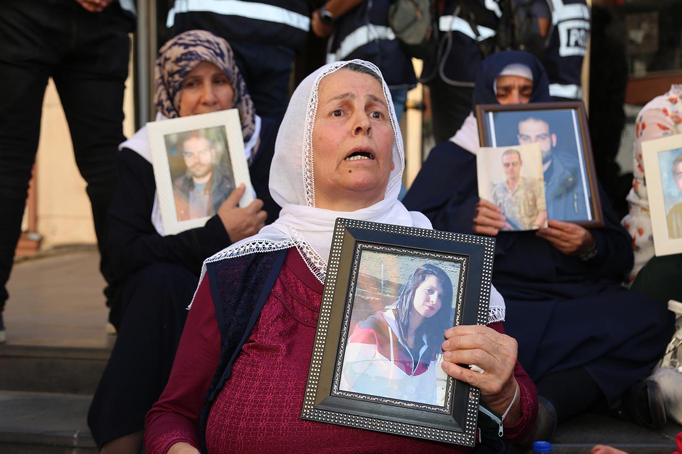 Diyarbakır'da eyleme katılan aile sayısı 24 oldu